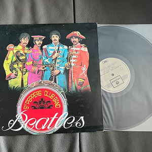 [희귀]비틀즈 Sgt.Pepper's Lonely Hearts Club Band 1977 국내반 LP