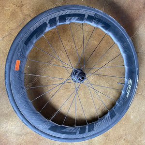 Zipp 454 nsw 리어 휠 판매합니다.