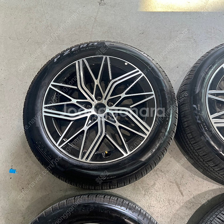 제네시스 G90 RS4 19인치 임판휠타이어--1
