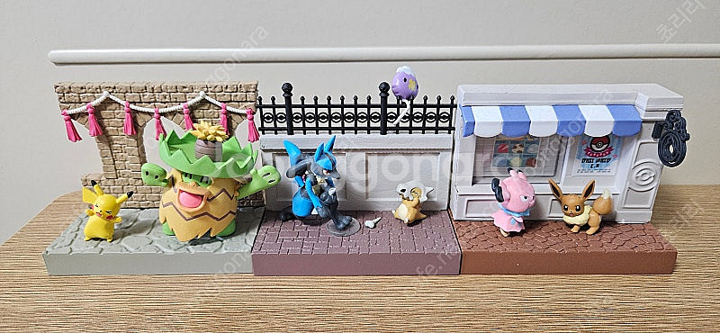 포켓몬 리멘트 "포켓몬의 거리2탄 축제의 거리" 개봉후 박스 보관 판매합니다.--0