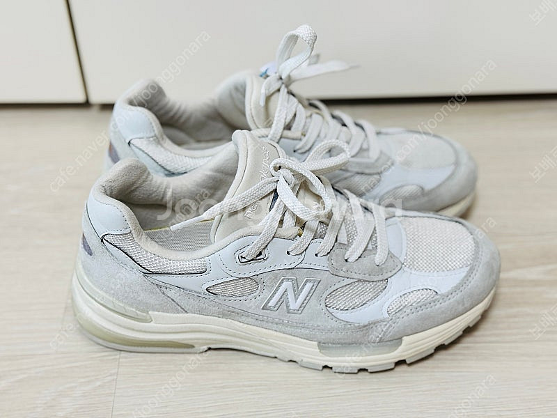 NewBalance 992 White Silver 25...--0