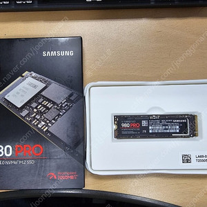 삼성 990 PRO NVMe 2TB SSD 2TB 정품 팝니다.