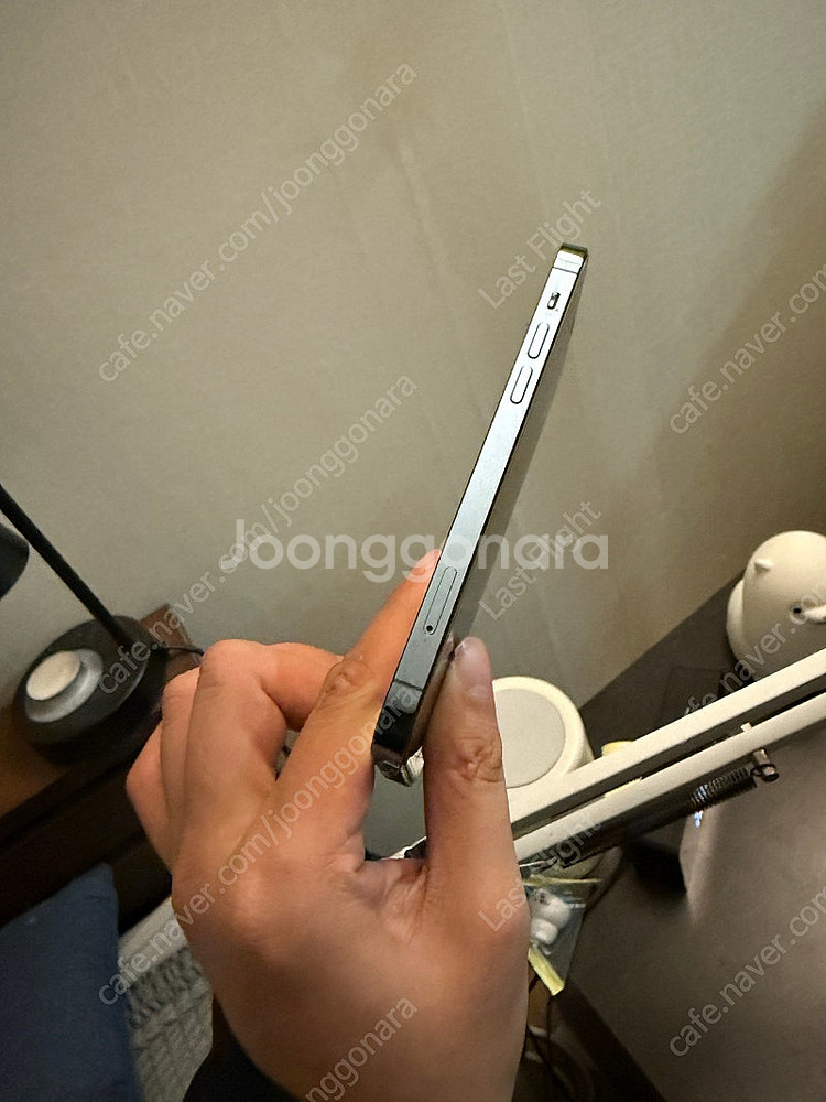 아이폰 12 프로 256기가 퍼시픽 블루 팝니다--6