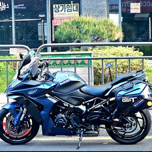 s1000gt 박스깐 차량입니다