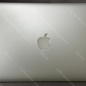 MacBook Air (13인치, 2014년 초반 모델 A1466 | MD761KH/A | RAM 4GB + SSD 256GB) 노트북 팝니다.