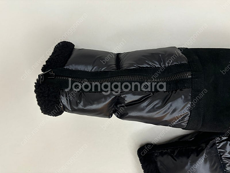 몽클레어 여성 양털 무스탕 g20931a00085 4사...--3