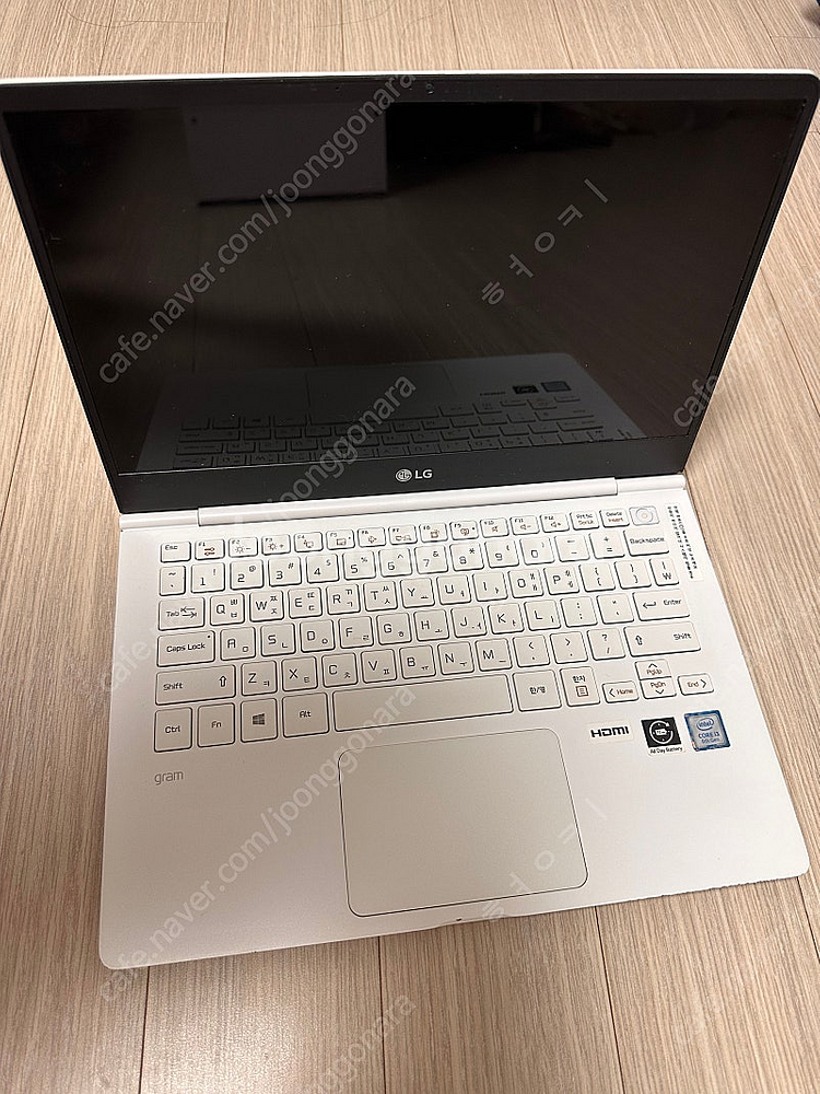 Lg 그램 13인치 18년도형 팝니다--1