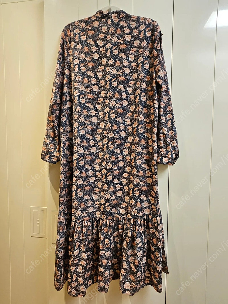 긴팔 꽃무늬 원피스 프리사이즈 이미지