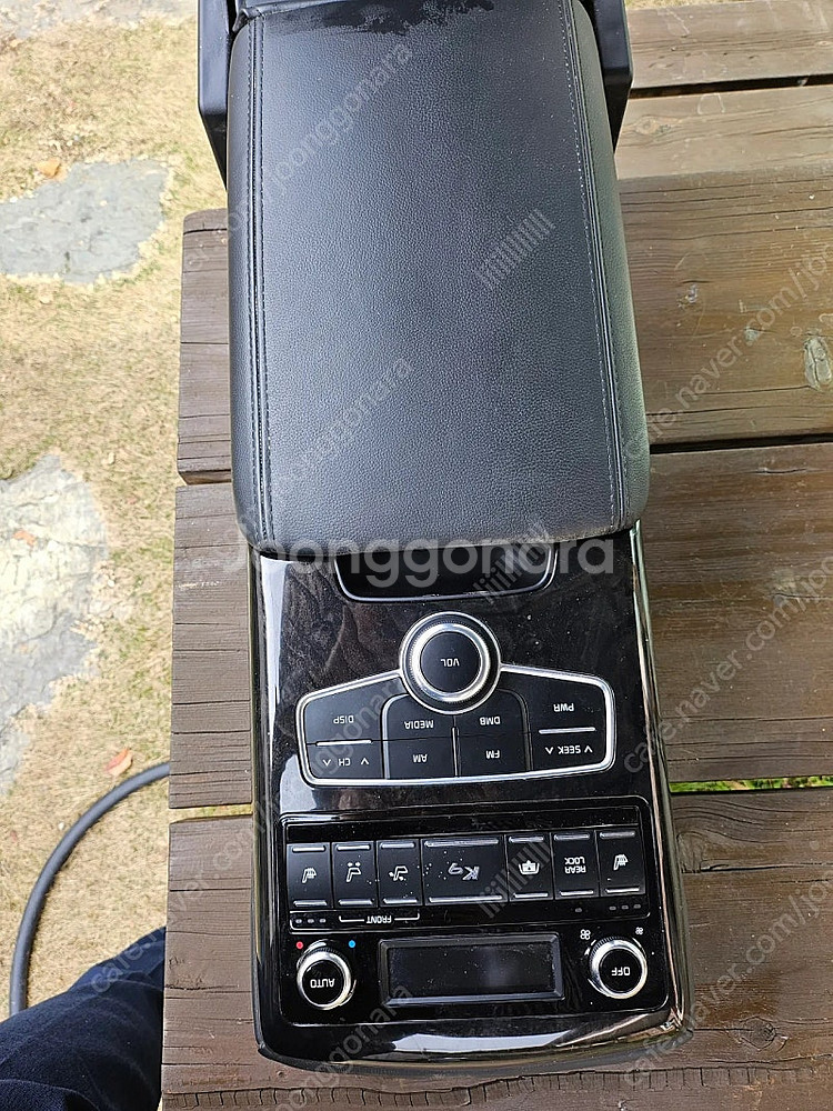 K9 2열 암레스트 스위치 판매합니다--0