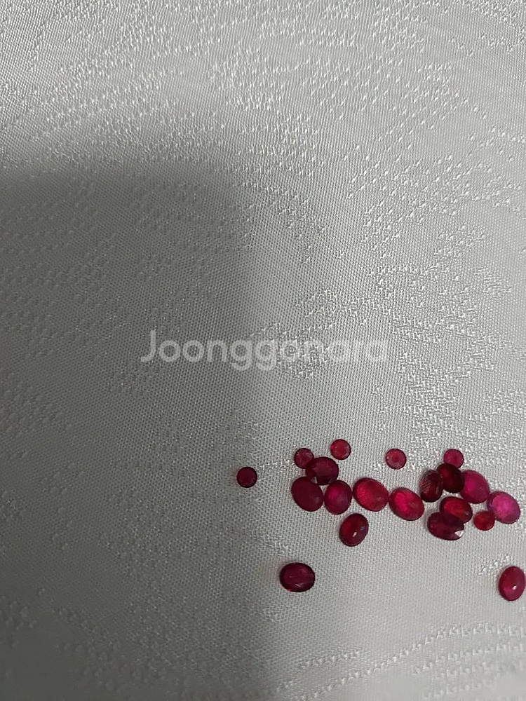 루비20알 팝니다--0