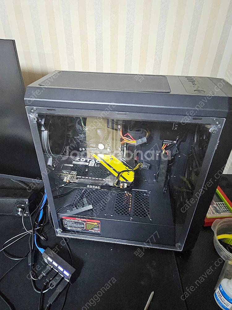 컴퓨터 본체 팝니다 부품용--0