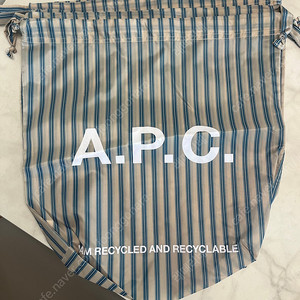 A.P.C 아페쎄 리사이클링 파우치