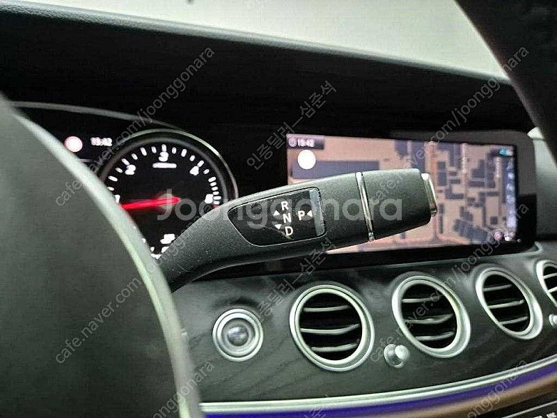 벤츠E-클래스 W213 E220d 아방가르드 (5인승)...--7