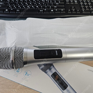 WW997 Wireless Microphone 마이크 판매합니다.