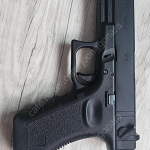 we g18c(글럭18c)+추가롱탄창 판매합니다.