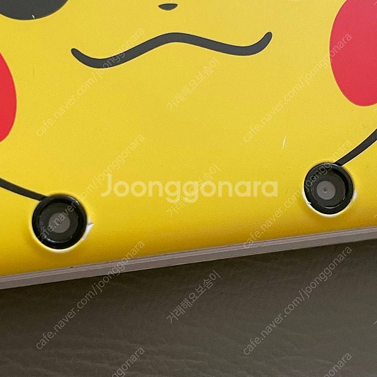 닌텐도 3DS 피카츄 에디션 판매--2