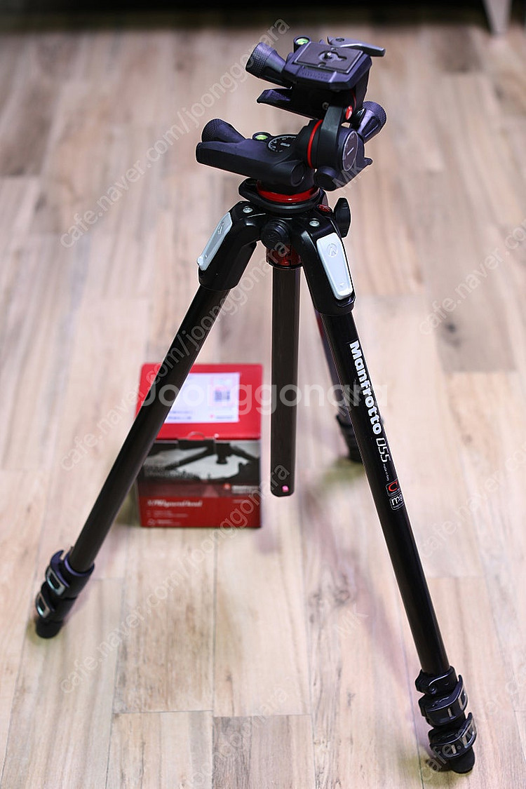 맨프로토 카본 삼각대 055CXPRO3 + 3Way 기어헤드 MHXPR-3WG 판매합니다.--0