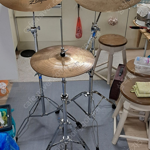 심벌18inch. 20inch.하이햇14inch판매 모두 질드진