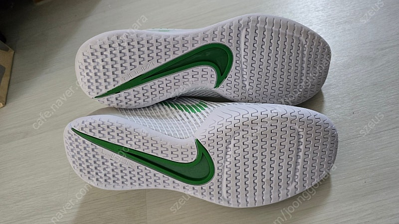 나이키 베이퍼11테니스화 270 신품 팝니다.--3