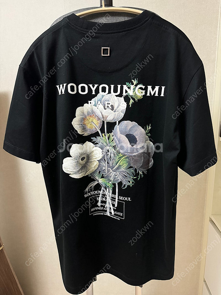 우영미 23fw 플라워 백로고 반팔--0