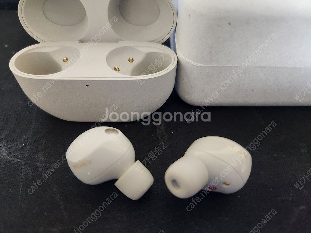 wf 1000xm5 화이트 박스풀 새거수준 팝니다--3