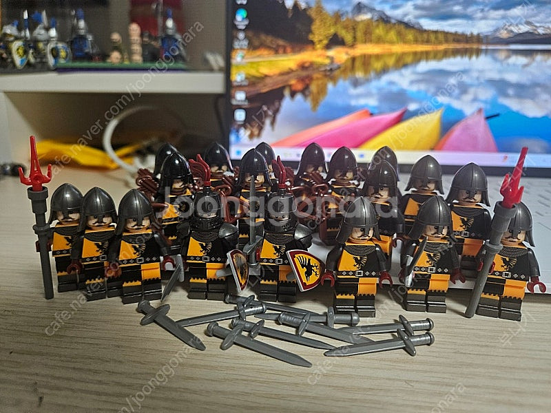 Lego 호환 피규어. 구사자.레이븐.팔콘 세트로 팝니...--0