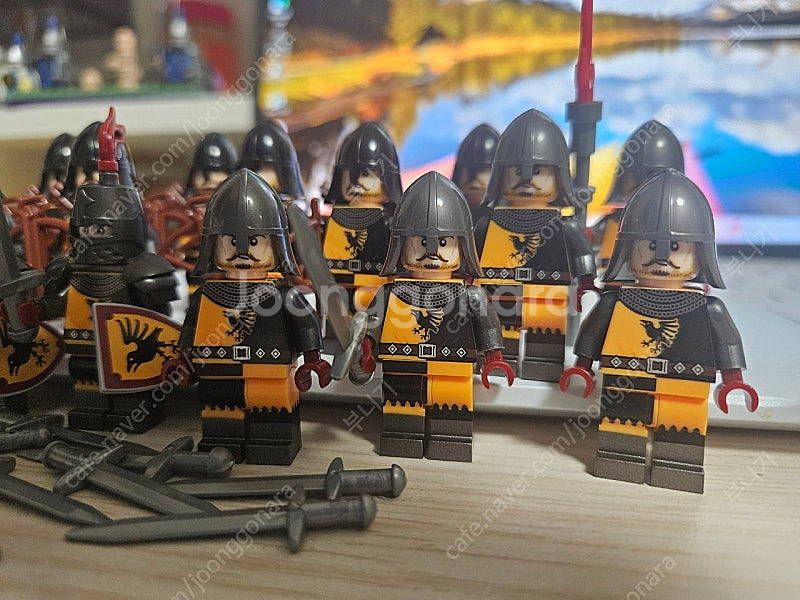 Lego 호환 피규어. 구사자.레이븐.팔콘 세트로 팝니...--2