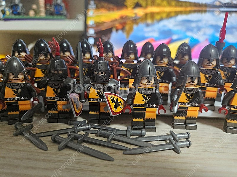 Lego 호환 피규어. 구사자.레이븐.팔콘 세트로 팝니...--3