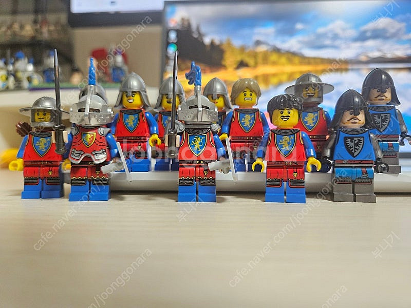 Lego 호환 피규어. 구사자.레이븐.팔콘 세트로 팝니...--8