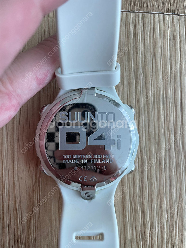 순토 d4i 다이빙컴퓨터--2