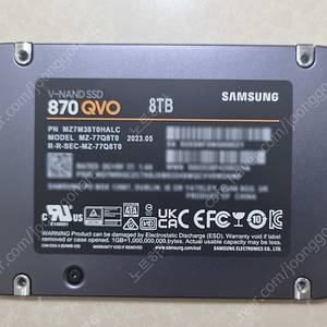 SSD QVO 8TB 2023년 5월 생산(보증기간 1년 7개월 이상 남음) 55만원 판매. 깔끔하게 사용함