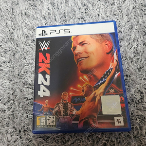 ps5 WWE 2k24 팝니다 택포 3.3