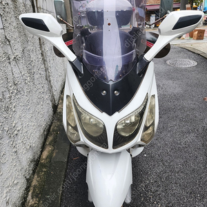 SYM 보이져300cc 흰색 팝니다