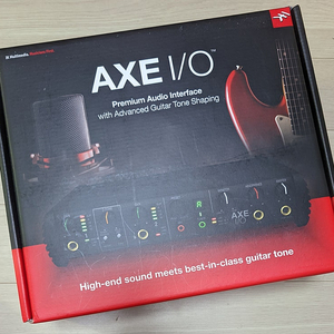 IK Axe I/O 프리미엄 오디오 인터페이스