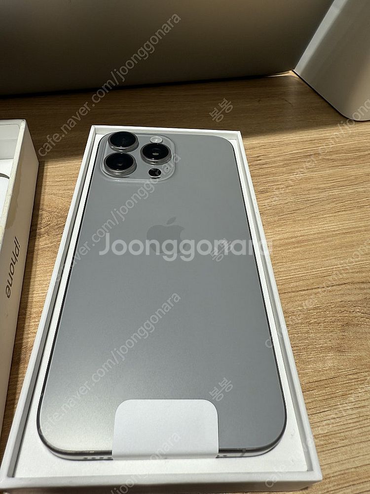 아이폰15 프로맥스 네추럴 256GB 리퍼미사용--0