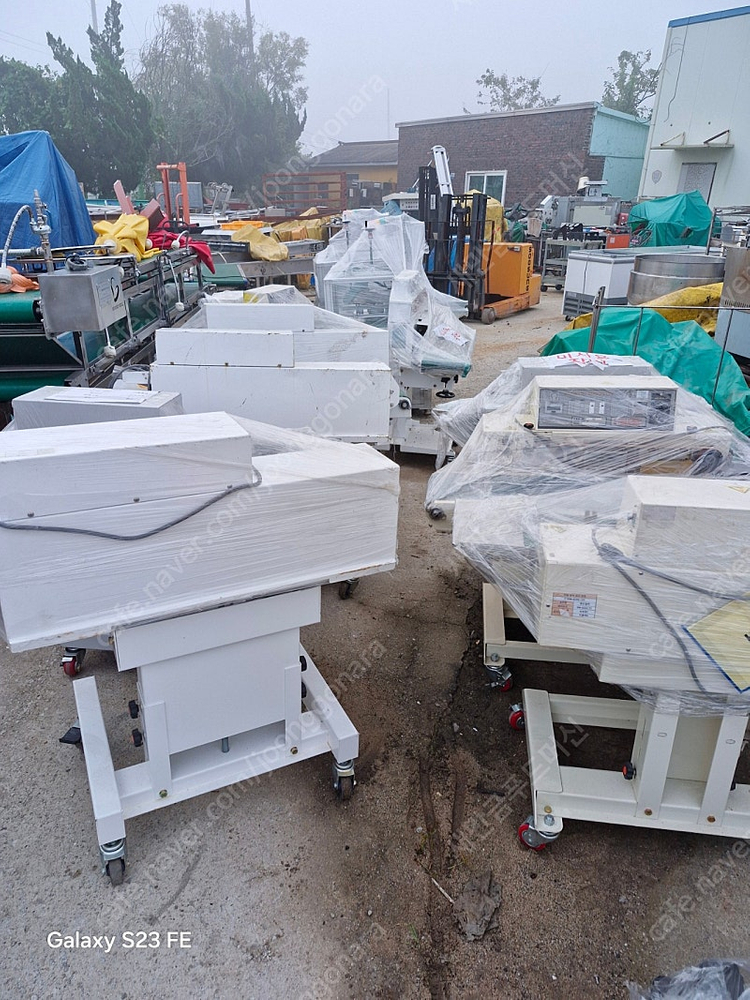 오토피더 밴드실러 금속검출기 봉투 3단세척씽크대 김치공장에서 사용하던것 김치공장철거 상품 이미지