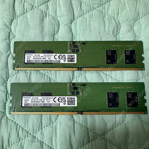 부산 삼성 램 16GB (8X2) DDR5 5600 판매합니다.