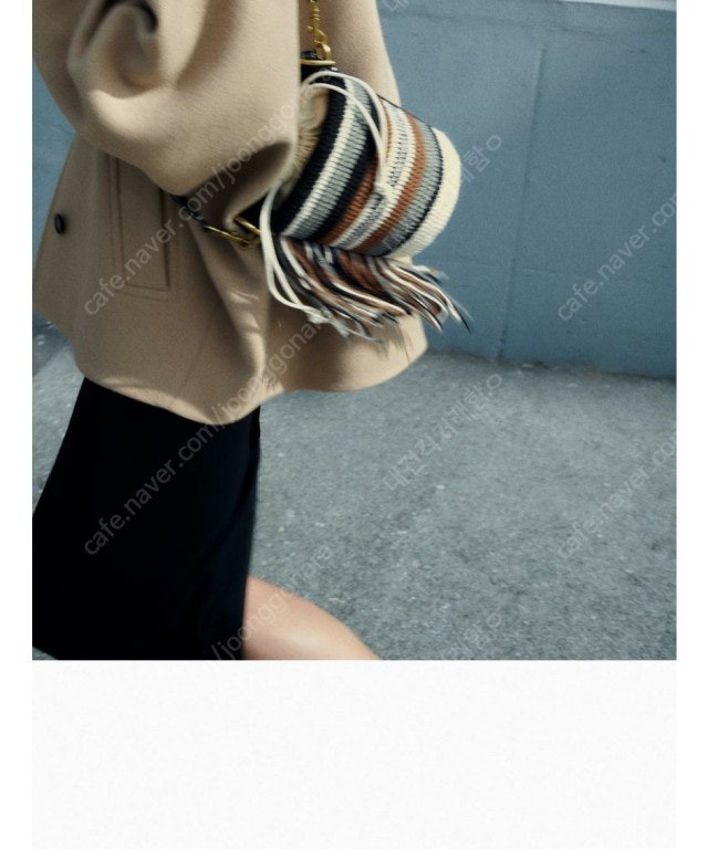 자라 가방 이미지