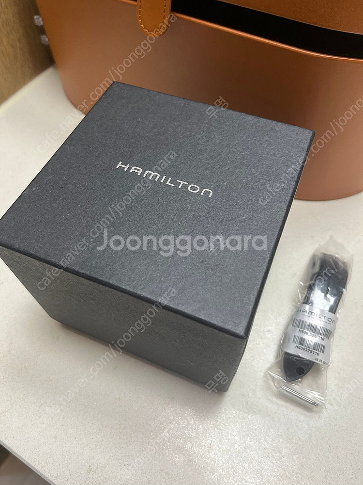해밀턴 재즈마스터 크로노오토매틱 팝니다 H32596 검...--5
