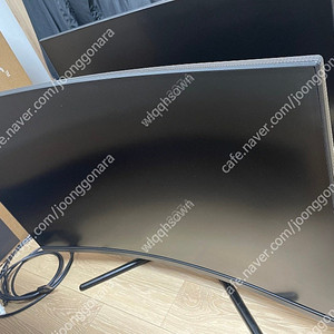 한성컴퓨터 TFG32Q24V 32인치 QHD 240hz 커브드 게이밍 모니터 판매합니다. ( 한대만 판매합니다 )