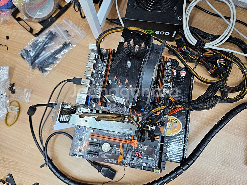i7-6800K CPU와 중국산 X99 메인보드--4