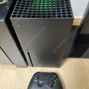 XBOX S X 판매합니다.