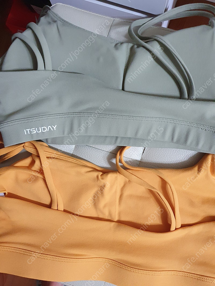 이츠데이브라탑 M사이즈--1