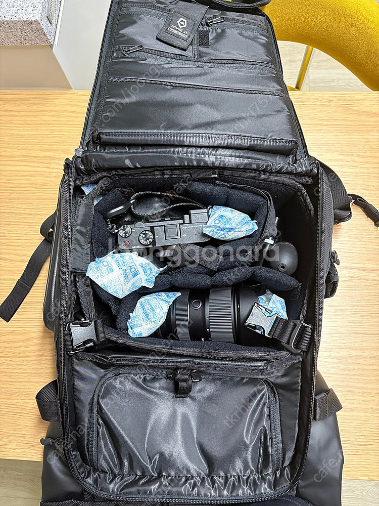 a7c1+렌즈+가방+픽 디자인 스트랩 풀세트로 팝니다--6