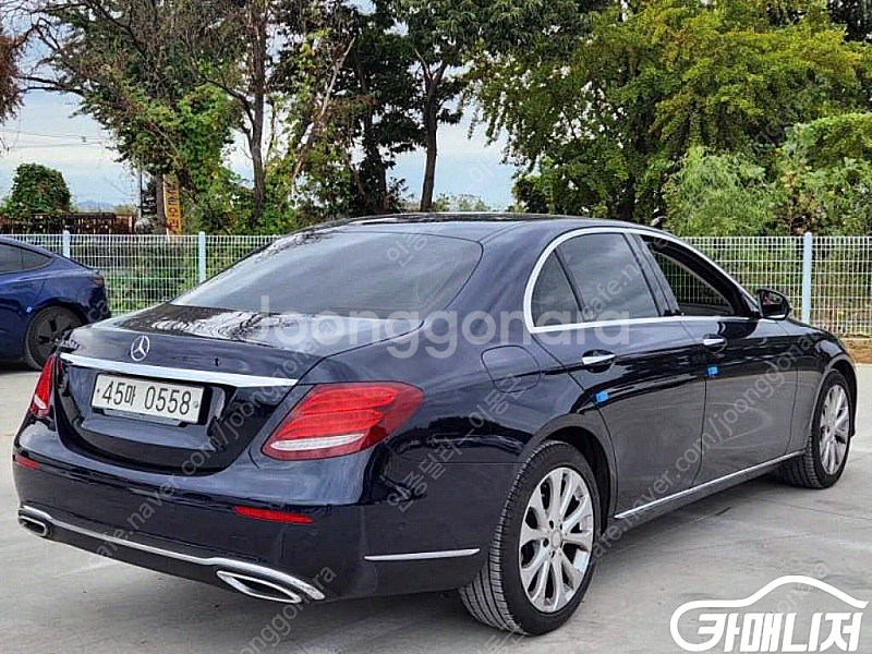 [벤츠]E-클래스 W213 E220d 익스클루시브 (0...--3