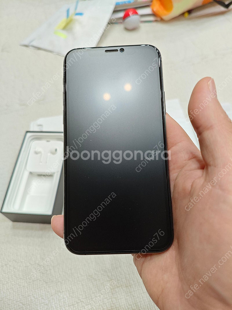 아이폰 11프로 256GB A급 판매합니다.--5
