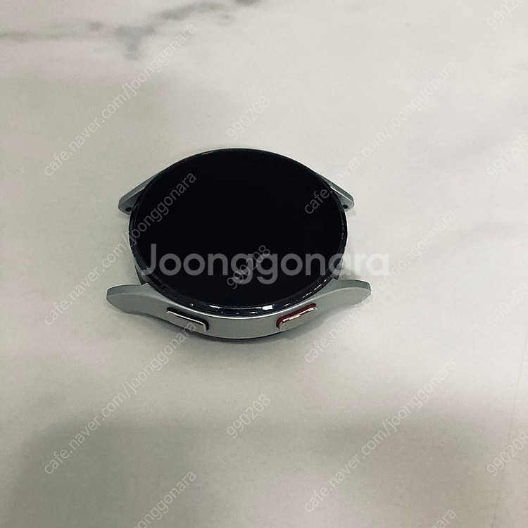 갤럭시 워치4 실버 40MM 깔끔한기기 케이블포함 5만...--2