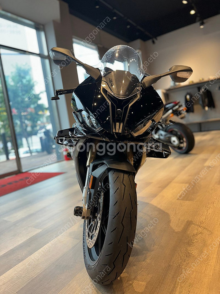 24년식 s1000rr (1900km) 짧은 키로 수 ...--4