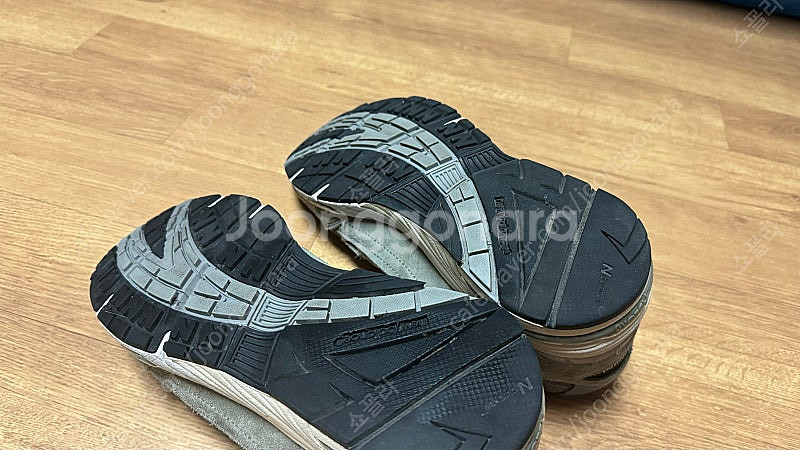 뉴발란스 자운드 M991JJA 270사이즈--9