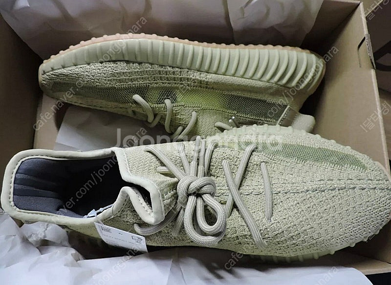 아디다스 이지부스트350 V2 설퍼 285--1